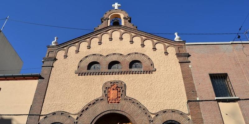 Juan Pedro Guti&eacute;rrez administra la Confirmaci&oacute;n en Cristo Rey de Usera en el marco de sus fiestas patronales