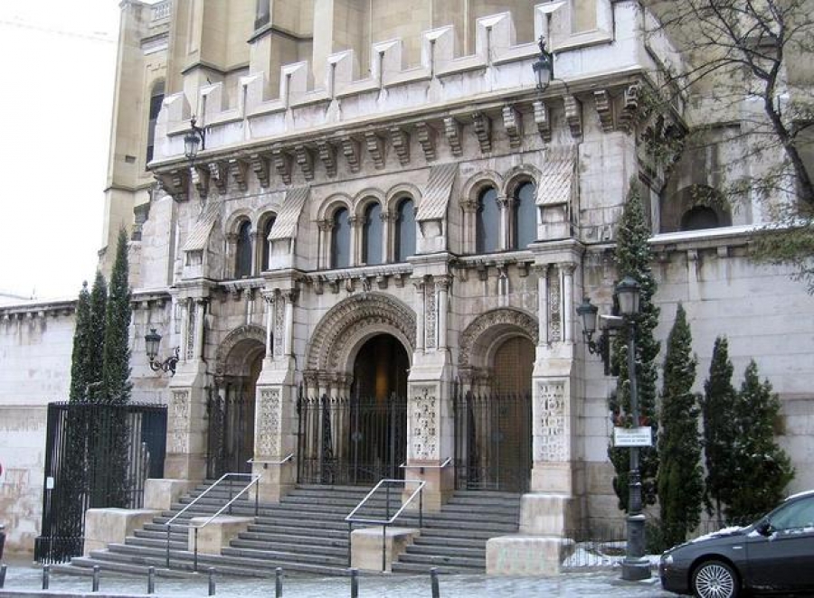 Misa de la misericordia en la Cripta de la catedral