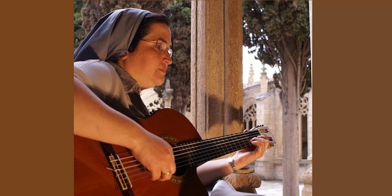 La hermana Glenda imparte un concierto-oración en San Jorge