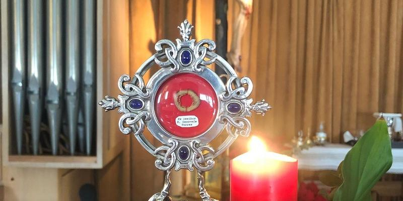 Detalle de la reliquia de la santa que se venera en el templo