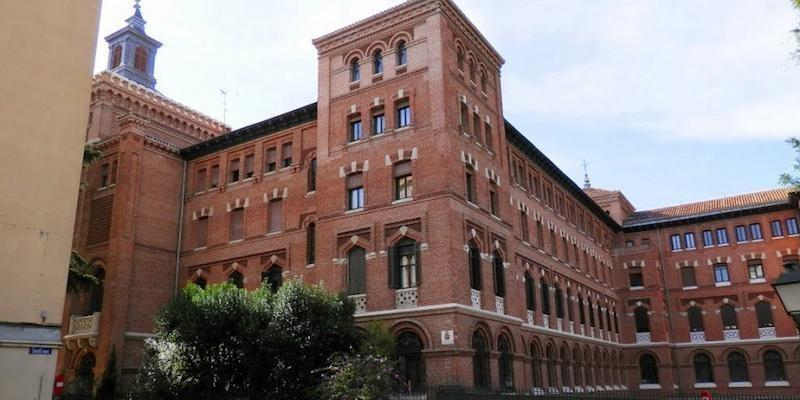 El cardenal Osoro contin&uacute;a los encuentros con las comunidades de formaci&oacute;n del Seminario Conciliar