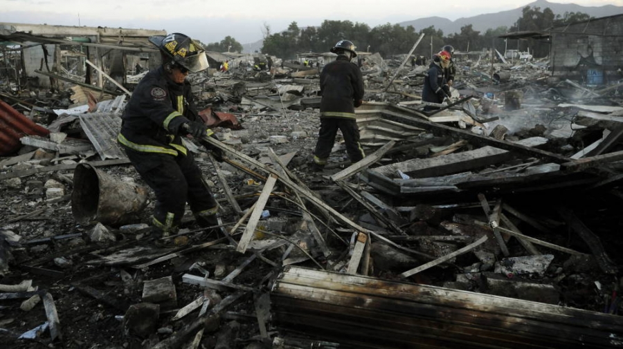 M&eacute;xico: cercan&iacute;a de la Iglesia a las v&iacute;ctimas y parientes de la explosi&oacute;n pirot&eacute;cnica