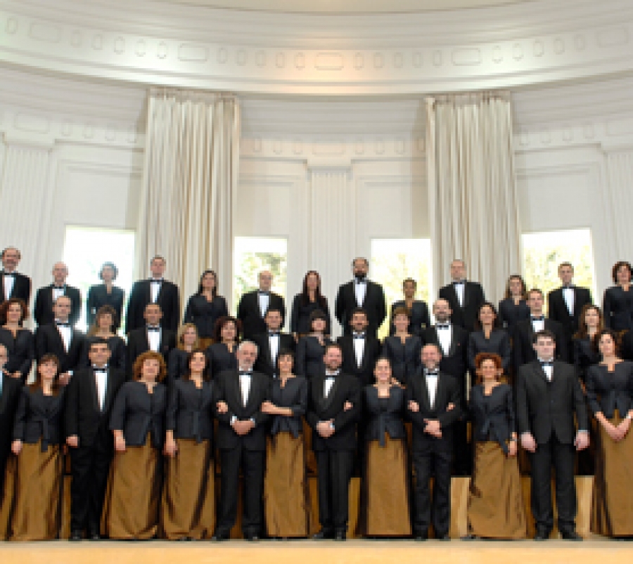 El Coro de mayores de la Comunidad de Madrid ofrece un recital de villancicos en san Pedro Adv&iacute;ncula