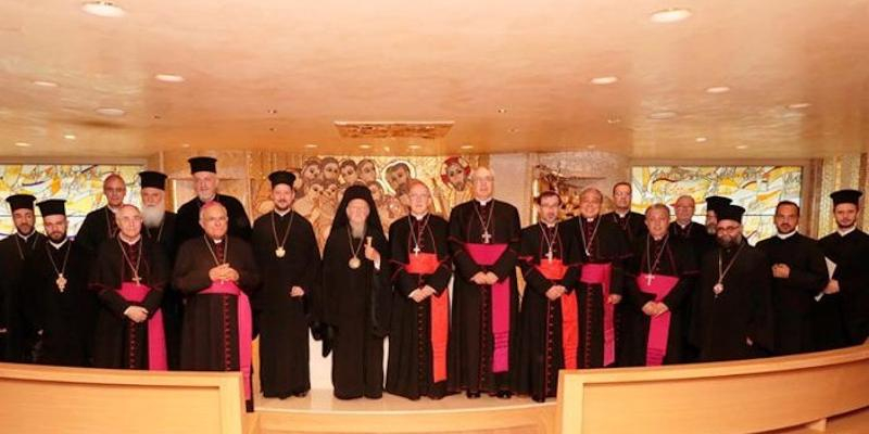 Bartolom&eacute; I visita la sede de la Conferencia Episcopal Espa&ntilde;ola