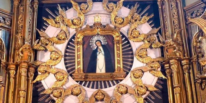 Gabriel Benedicto administra el sacramento de la Confirmación en Virgen de la Paloma y San Pedro el Real