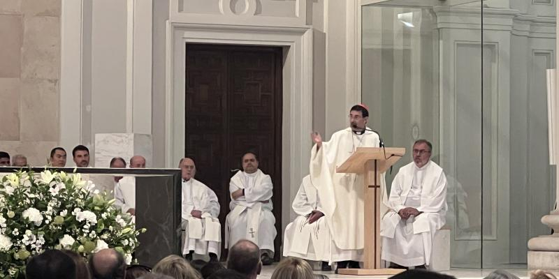 El cardenal José Cobo, en la festividad de san Ignacio de Loyola: «Él nos enseñó que en medio de la dificultad y la persecución, Dios siempre es más fuerte»