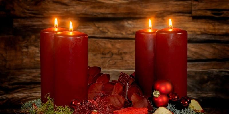 Buen Suceso inaugura el Adviento con un encuentro parroquial con rezo de v&iacute;speras y bendici&oacute;n de la Corona