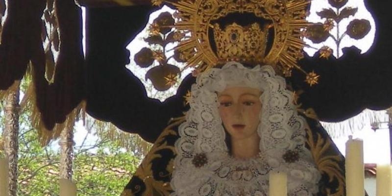 San Pedro Apóstol acoge los cultos en honor a Nuestra Señora de la Soledad, patrona del distrito de Barajas