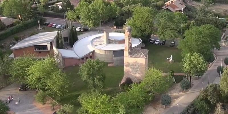 El vicario episcopal de la I presenta al p&aacute;rroco de Nuestra Se&ntilde;ora de Fuente del Fresno