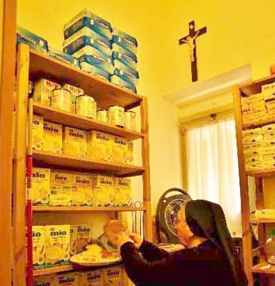 El dispensario pedi&aacute;trico del Vaticano presenta su p&aacute;gina web