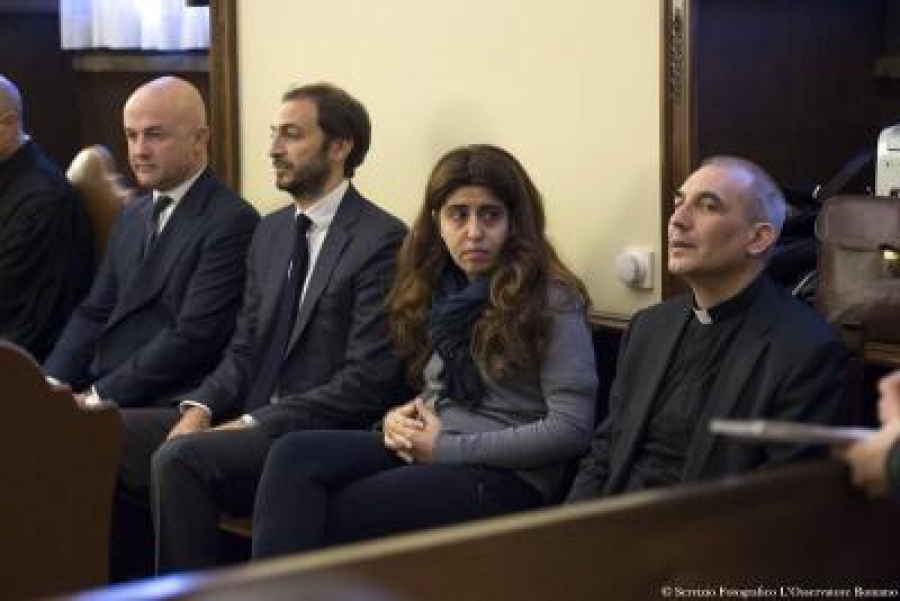 Primera audiencia del proceso por la divulgaci&oacute;n de informaciones y documentos confidenciales