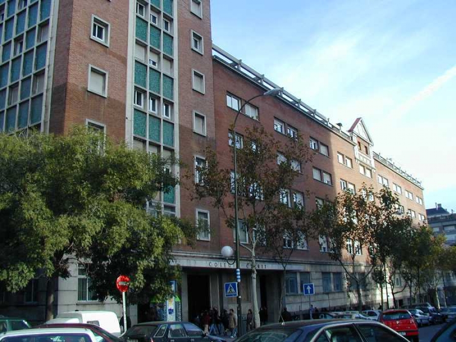 San Antonio Mar&iacute;a Claret honra a su titular