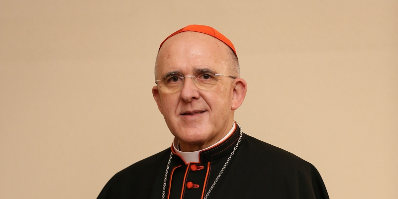 El cardenal Osoro ingresa en la Academia de San Rosendo en Orense