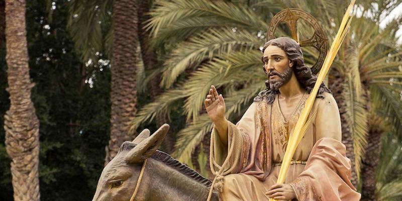 El templo eucar&iacute;stico diocesano San Mart&iacute;n de Tours acoge celebraciones especiales en Semana Santa