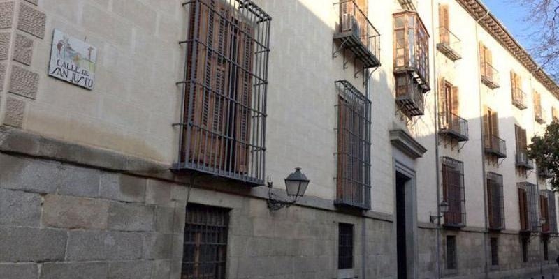 La capilla del Palacio Arzobispal acoge el encuentro de oración de febrero del cardenal Osoro con los sacerdotes