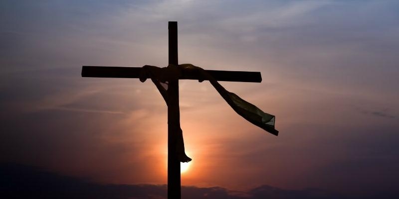 Los grupos parroquiales de San Ignacio de Loyola de Torrelodones dirigen los viernes de Cuaresma el via crucis