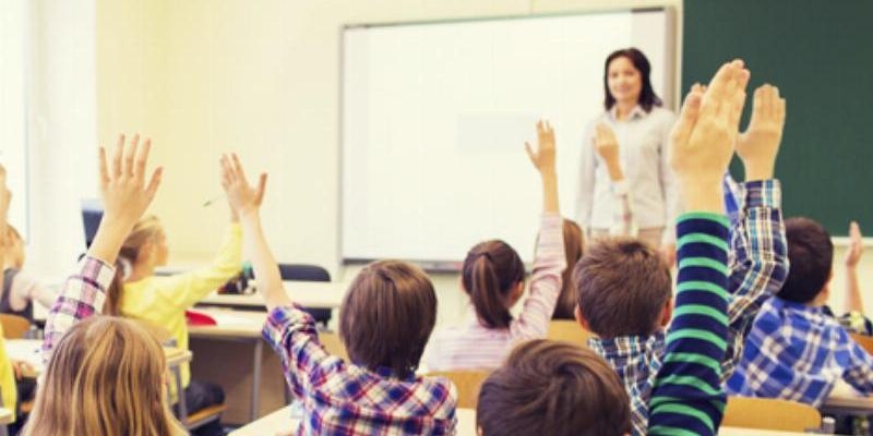 El cardenal Osoro participa en Comillas en una jornada sobre libertad y ense&ntilde;anza religiosa