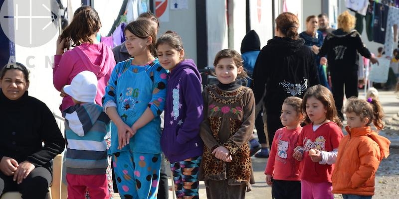 Pueblos Unidos reflexiona sobre la realidad de los refugiados en la Escuela Itinerante de Formación Social de la Vicaría VIII ciudad