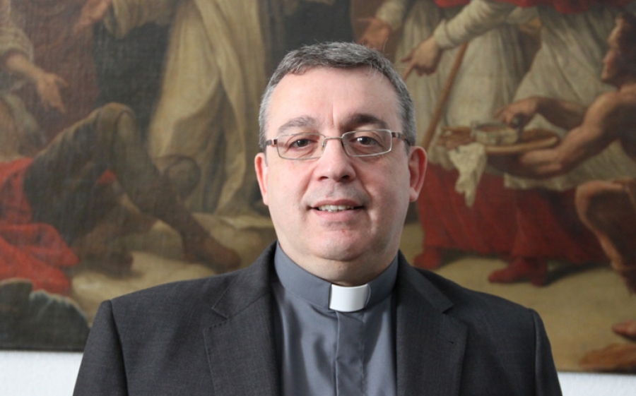 Juan Carlos Merino anuncia el A&ntilde;o de la Misericordia en la Cuaresma en la parroquia Nuestra Se&ntilde;ora de la Misericordia