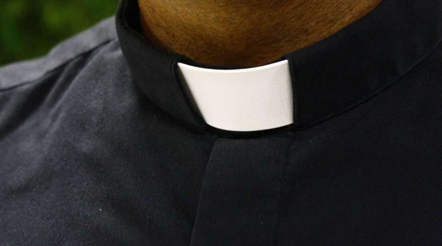 Día de Muertos: arzobispo mexicano pide no dejarse engañar por falsos sacerdotes