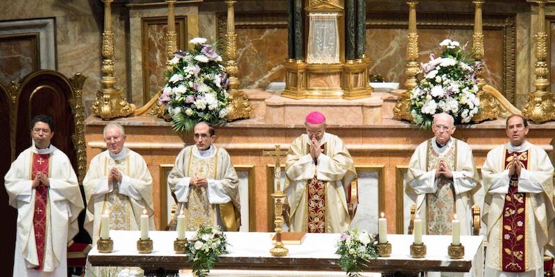 Juan Ram&oacute;n Garc&iacute;a-Morato tom&oacute; posesi&oacute;n como nuevo rector de la bas&iacute;lica pontificia de San Miguel