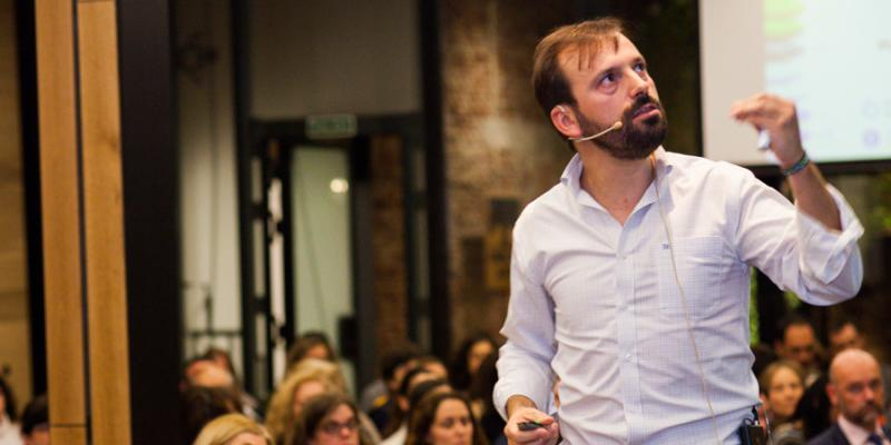 Carlos Luna, consultor de Marketing religioso, ante el pr&oacute;ximo Encuentro de Laicos: &laquo;Para un cristiano es mejor morir evangelizando que vivir muerto por no hacerlo&raquo;