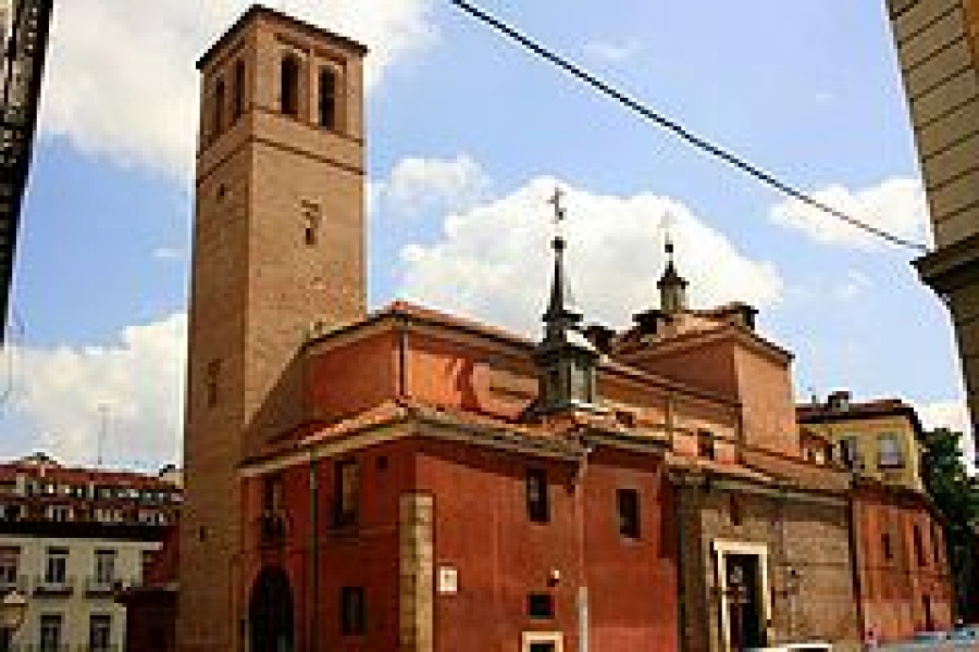Hora Santa en la Iglesia de San Pedro el Viejo