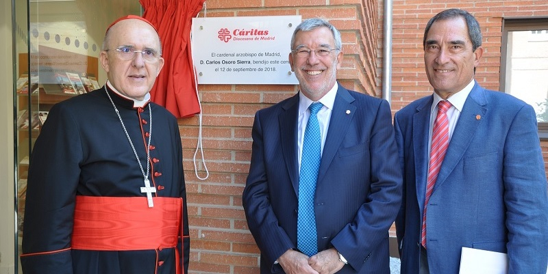 El cardenal Osoro se reúne con los voluntarios de Cáritas Diocesana de Madrid por el Día de Caridad