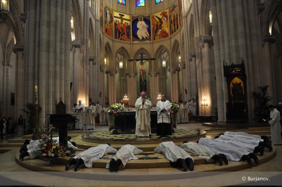 Monse&ntilde;or Carlos Osoro ordenar&aacute; el s&aacute;bado nuevos presb&iacute;teros