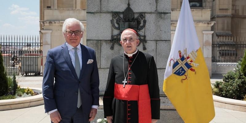 El ministro de Asuntos Exteriores polaco recuerda en la catedral el centenario del nacimiento de san Juan Pablo II