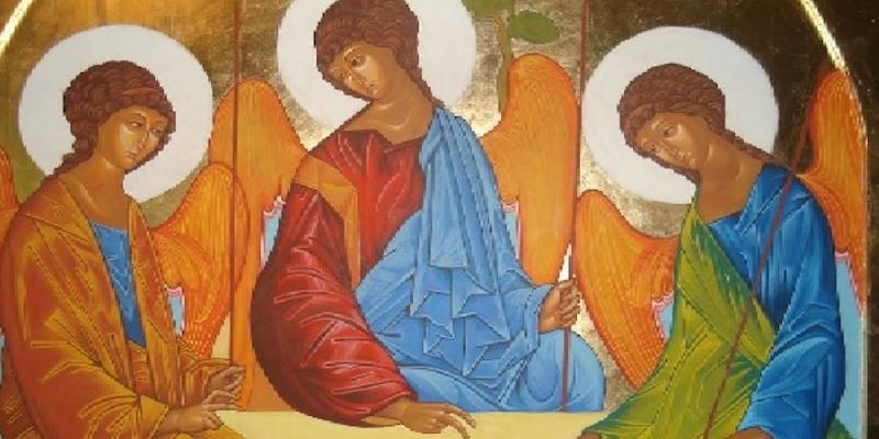 Canto Libero anima en Nuestra Se&ntilde;ora de la Estrella de Navalagamella la Misa en la fiesta de la Sant&iacute;sima Trinidad