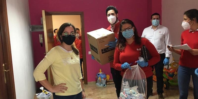 Securitas Direct y Fundaci&oacute;n RedMadre firman un acuerdo para el reparto a domicilio de alimentos a las madres apoyadas