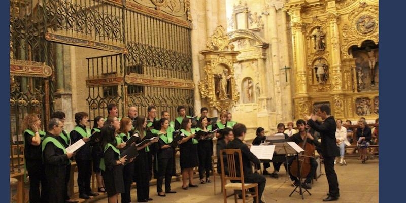 El Coro Universitario Complutense ofrece un concierto de villancicos en la ermita de la Virgen del Puerto