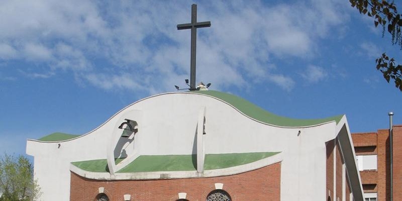 El vicario episcopal de la II presenta al nuevo párroco de Santo Domingo Savio