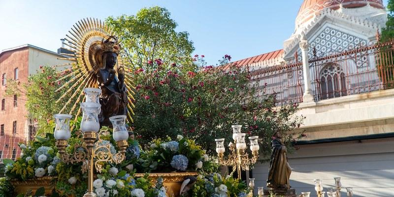 La Archicofradía de Nuestra Señora de Atocha lanza un proyecto solidario para regalar a la Virgen