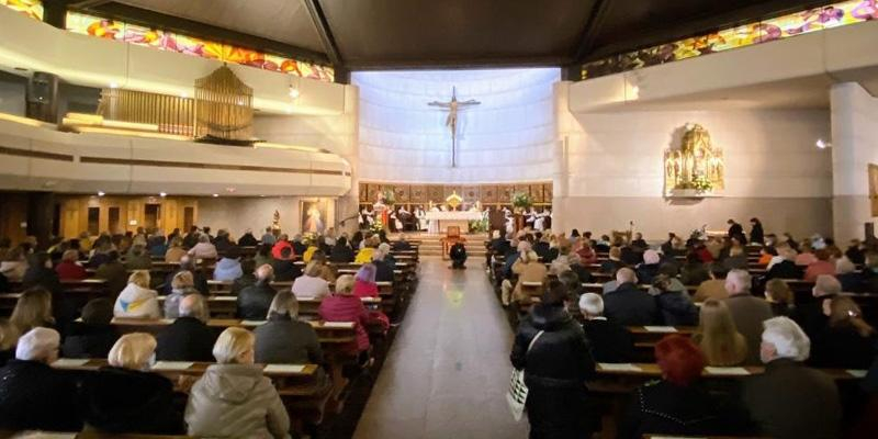 Oración y ayuda material: la diócesis de Madrid se vuelca con Ucrania
