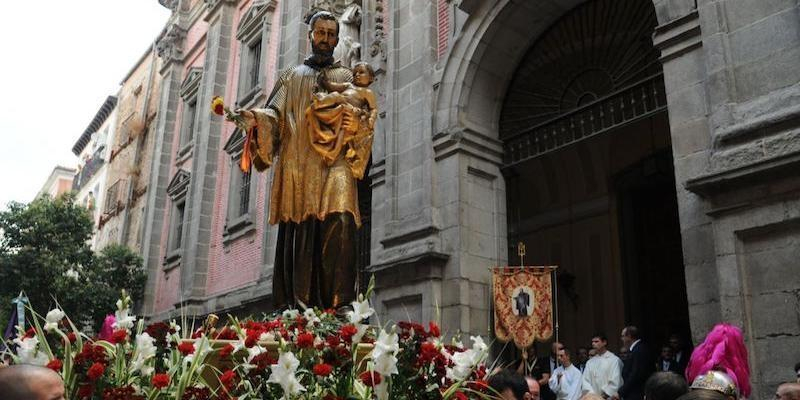 La parroquia San Millán y San Cayetano celebra la fiesta del patrono del trabajo con Misa y procesión