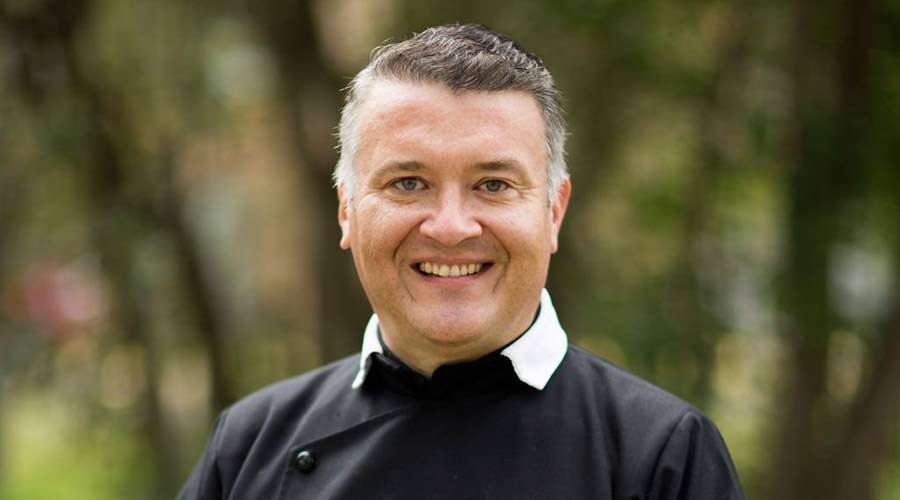 Papa Francisco nombra a mexicano como nuevo obispo de Estados Unidos