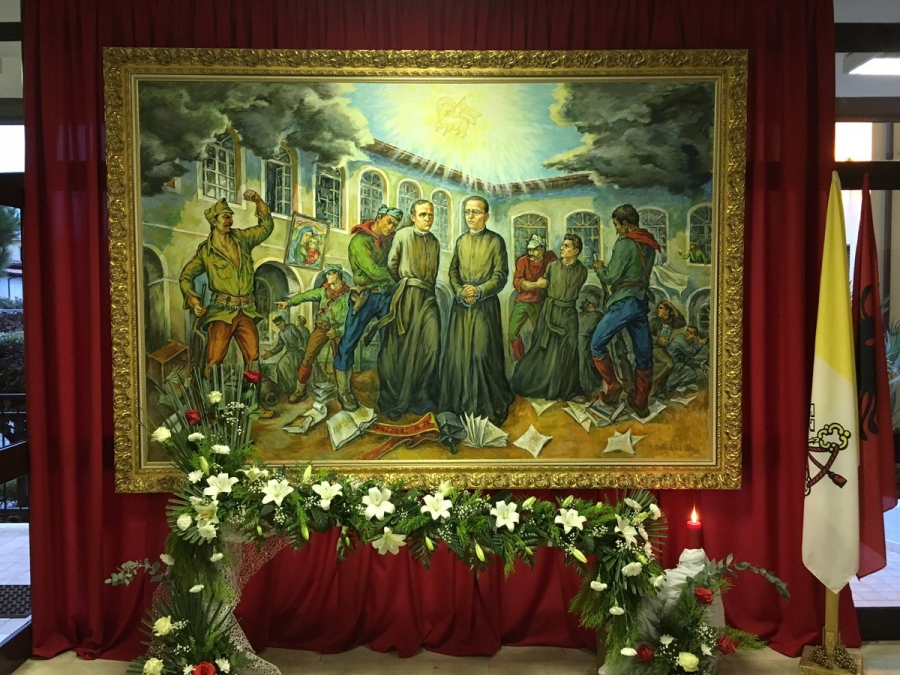 La Iglesia beatifica a 38 mártires del régimen comunista en Albania