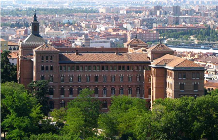 El arzobispo se re&uacute;ne con los delegados episcopales en el Seminario Conciliar