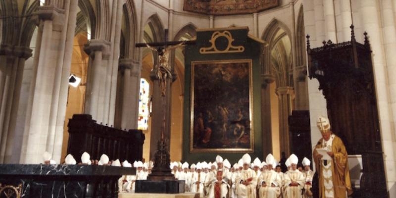 25 aniversario de la dedicación de la catedral de la Almudena: 15 de junio de 1993
