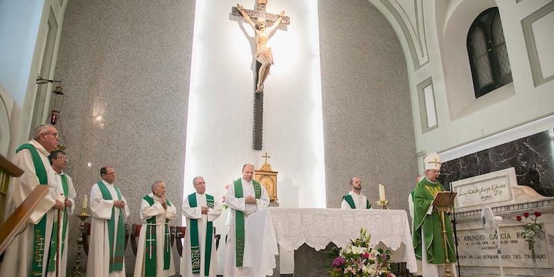 Hermandades del Trabajo clausura su 70 aniversario con una Misa y una exposici&oacute;n fotogr&aacute;fica conmemorativa
