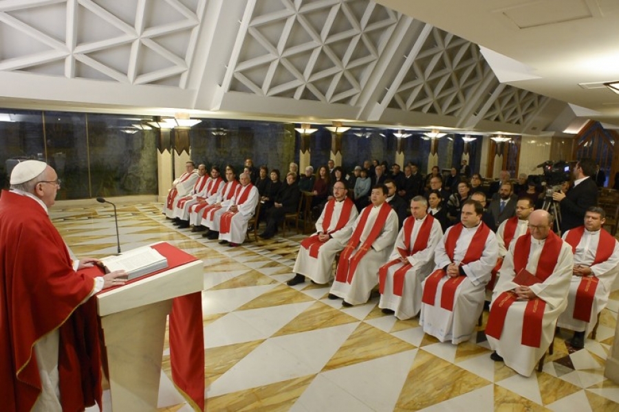 El Papa en Santa Marta: &laquo;Si somos fieles a Dios no tendremos miedo al juicio final&raquo;