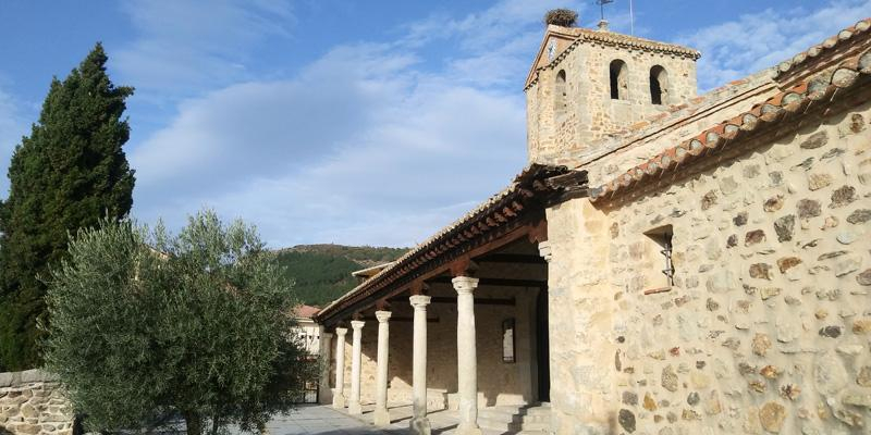 Las 'piedras vivas' de la parroquia de Bustarviejo, declarada bien de inter&eacute;s patrimonial