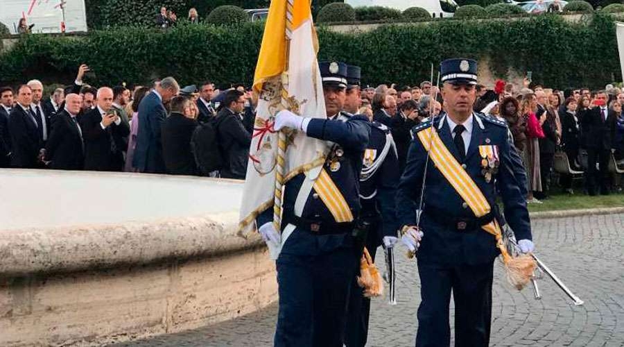 Gendarmería Vaticana celebra a su patrón con una Misa presidida por el Papa Francisco
