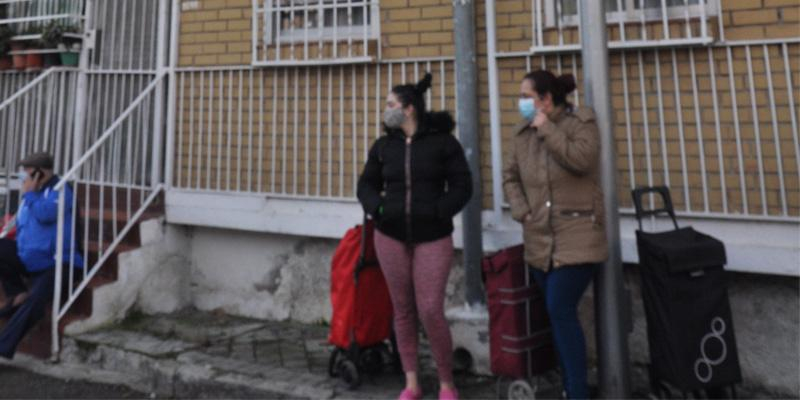 As&iacute; atiende San Mart&iacute;n de Porres a los vecinos de la UVA de Hortaleza