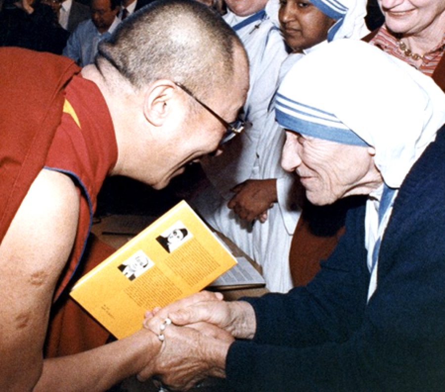 El Dalai Lama: 'Soy un admirador de Madre Teresa'