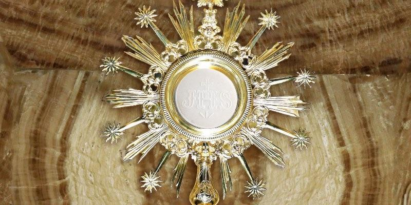 Vigilia extraordinaria de la Adoración Nocturna Femenina como preparación a la solemnidad de la Asunción