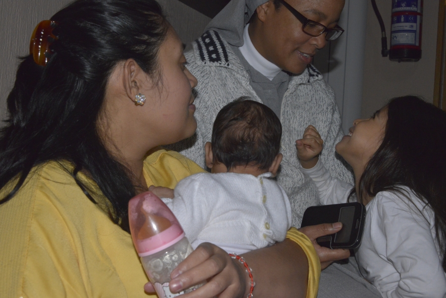 C&aacute;ritas Vicar&iacute;a I visita el Hogar Santa B&aacute;rbara