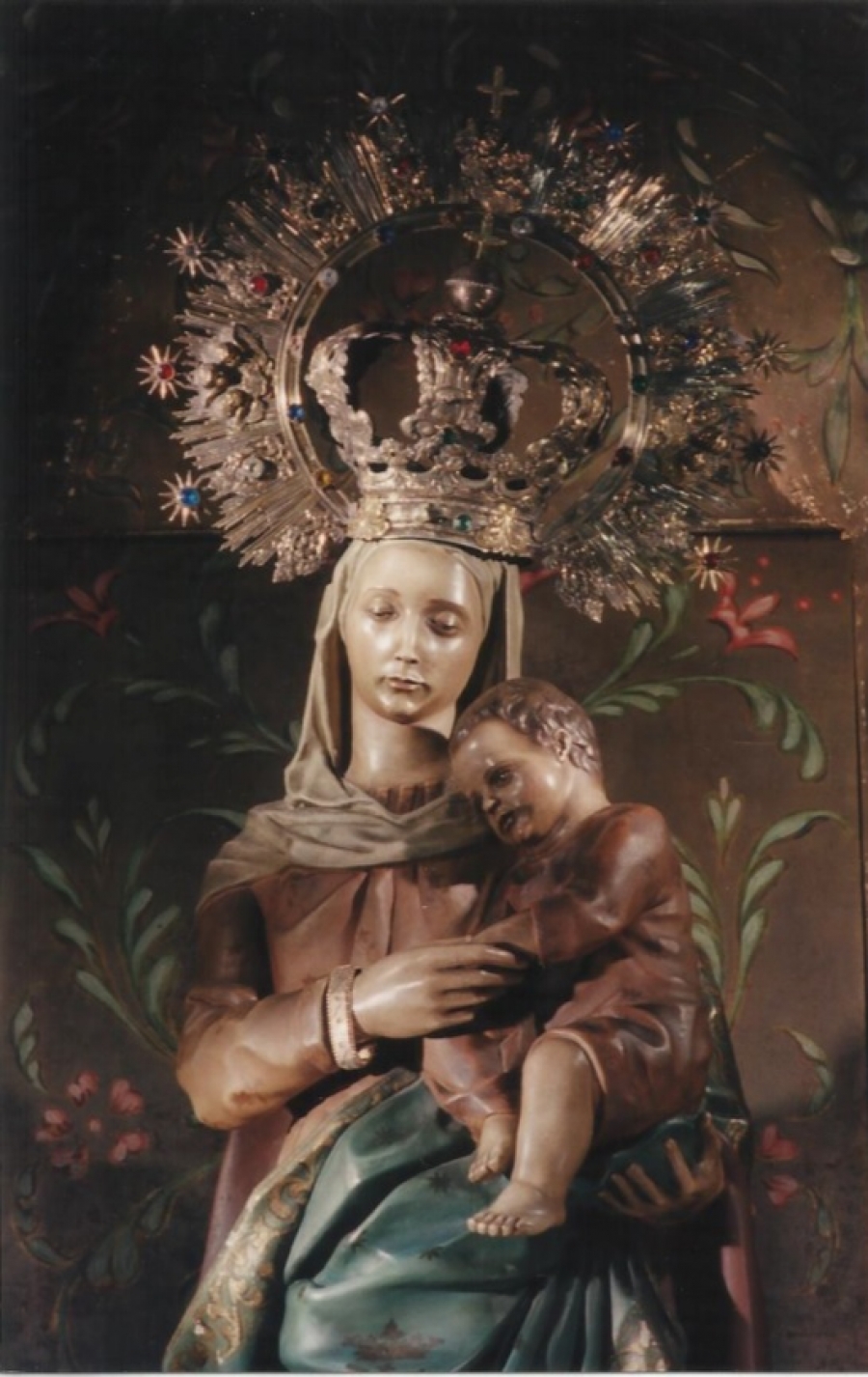 La colegiata rinde culto a Nuestra Se&ntilde;ora del Buen Consejo